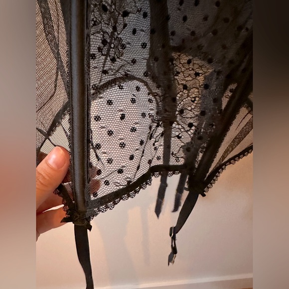Victoria’s Secret Corset Top (small) - Picture 8 of 8